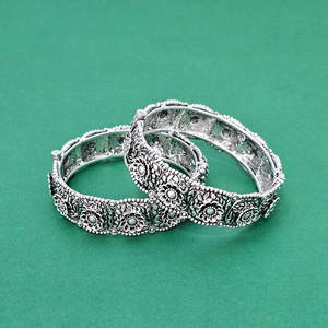 Brazaletes de calidad de exportación con revestimiento oxidado - Product Image 1