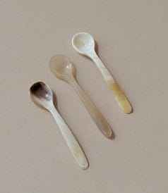 Sami Handicrafts Offers Economically Priced Horn Bone Resin <b>Spoons</b> Standard Pattern for Kitchen Hotel Restaurant Use - Product Image 3