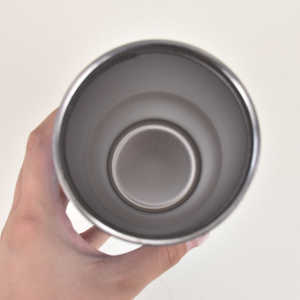 Termo de Acero Inoxidable de Gran Capacidad (900 ml), Resistente, con Diseño de Vaso, para Viajes - Product Image 6