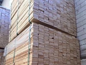 Paleta de madera de eucalipto para biocombustible Paleta de abedul Madera para soluciones de almacenamiento - Product Image 4