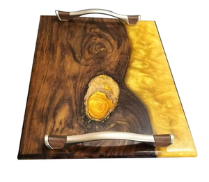 Plateau de service en bois et résine avec poignée en métal, forme rectangulaire exclusive, utilisé dans les hôtels et les restaurants - Product Image 4