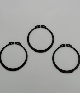 Anneau de retenue interne robuste 5580011222 pour l'étanchéité des alvéoles et la rétention des roulements dans les équipements minières souterrains et les unités industrielles - Product Image 1