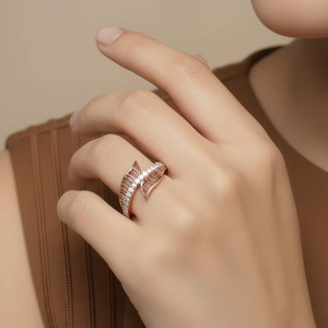 แหวนทอง14K และเพชรธรรมชาติหรูหราของผู้หญิง0.30Ctw ออกแบบอย่างมีสไตล์ - Product Image 5