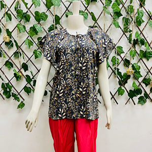 Top Versátil de Primera Calidad para Salidas Diurnas, Cenas Nocturnas y Transiciones de Estilo sin Esfuerzo a un Precio Económico desde India - Product Image 1