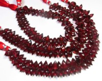 Meilleure Collection de Pierres Précieuses Naturelles Grenat Africain 9-11.5mm Perles Goutte de Rosée Facettées Doublement Pointues Pierres Précieuses Libres Couleur Rouge Mozambique