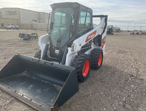 ใช้สำหรับรถบ็อบแคท S130 S160 S185 สกิดสเตียร์ลอร์เดอร์ สภาพดี รถตักหน้าพร้อมเครื่องยนต์หลัก รถตักหลังมือสอง - Product Image 2