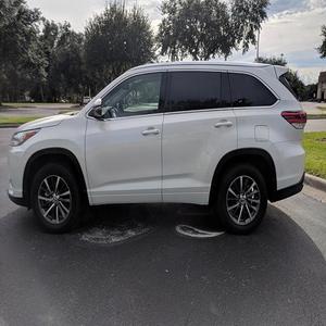 No accidental Coches usados baratos para Yota Highlander 2,0 T Edición de tracción en las cuatro ruedas 7 asientos China hace a la venta - Product Image 3