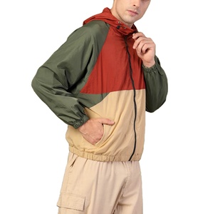 Chaqueta Cortavientos de Lona de Diseño Personalizado, Ligera, Impermeable, para Correr y Senderismo al Aire Libre, con Cuello Alto y Logotipo Frontal para Hombre - Product Image 3