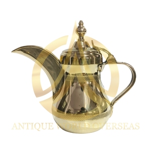 Ollas para servir té y café de Color dorado y Dallah, diseño único hecho a mano, jarra para servir té árabe, utensilios de cocina de aspecto real - Product Image 2