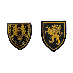 Último diseño al por mayor personalizado hecho a mano bordado insignia mejor calidad uniformes lingote Blazer bordado insignias - Product Image 1