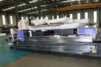 Machine de découpe et gravure laser CO2 à double portique autofocus 2-en-1 1500x2500mm pour acier inoxydable, acier au carbone, acrylique, MDF