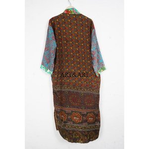 Robe Kimono Longue en Soie Style Occidental Élégant, Motifs Ethniques Vibrants, Ceinture à la Taille, Décoration en Dentelle, Vêtement de Nuit Décontracté - Product Image 5