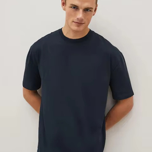 เสื้อยืดแนวสตรีทของผู้ชายเครื่องแต่งกายลำลองแฟชั่นแบบกำหนดเองระบายอากาศเข้ารูปผ้าฝ้าย100% - Product Image 1