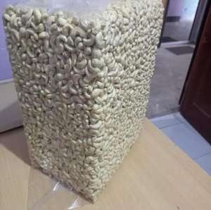 Noix de cajou, noyaux WW180 - Product Image 1