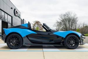 Zenos E10 S 2016 Extrêmement Propre, Conduite à Gauche/Droite, Boîte Manuelle 6 Vitesses, 4 Cylindres Turbocompressés, Prêt à être Expédié - Product Image 5