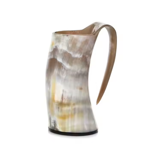 Tasse en corne faite à la main avec finition naturelle Tasse à boire Viking pour bière ou hydromel Parfait pour les festivals de camping par Artisan Craft - Product Image 2