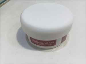 Kit de déshumidificateurs en plastique Resound Dry conçu spécifiquement pour les appareils auditifs et les appareils électroniques grand public - Product Image 4