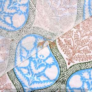 Tissu en coton imprimé floral fait main, tissu de haute qualité, teint à la main, léger, pour chemises de filles - Product Image 4