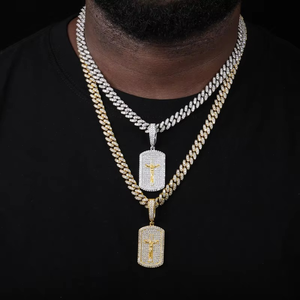 Iced Out Baguette Cut Moissanite Stone Personalizado Punk Hip Hop Cross Colgante religioso para hombres en plata esterlina 925 - Product Image 4