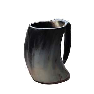 Mug en corne viking, corne à boire |    Mug en corne de miel, corne viking avec support, fournitures pour fêtes vikings |   Corne à boire personnalisée - Product Image 2