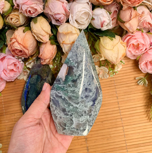 Agate de mousse verte polie naturelle forme libre pour la décoration par Alif Crystal & Agate Reiki cristal d'énergie de guérison, cadeaux - Product Image 5