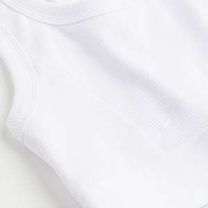 Soutien-gorge de sport léger et respirant pour femmes prix raisonnable soutien-gorge de yoga logo spandex personnalisé OEM vente en gros - Product Image 4