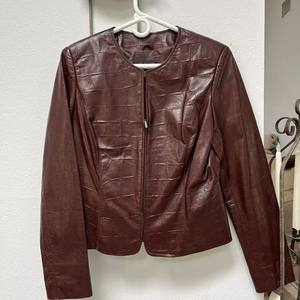 Chaqueta de Invierno Casual para Mujer, de Cuero Genuino, Talla Grande, de Alta Calidad, Tejida, Resistente al Viento, Color Marrón, Estilo Años 90, Manga Larga, con Cierre - Product Image 1