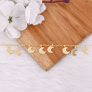 Collier simple en laiton massif en forme de lune, plaqué or, collier romantique pour femmes, chaîne réglable - Product Image 3