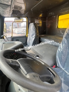 Camion benne Howo Sinotruck 2023 Euro 6 351-450 ch, capacité 41-50t, pour transport minier et de chantier - Product Image 4