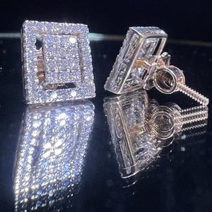 Boucles d'oreilles en or massif 14 carats et 18 carats, luxueuses, avec diamants, diamants naturels en grappe, pour femme, cadeau de fête, look élégant - Product Image 3