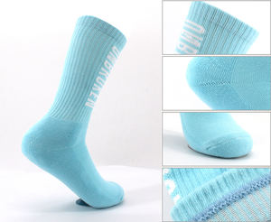 Calcetines de fútbol de punto antideslizantes Calcetines de fútbol con agarre para hombre con diseño de logotipo personalizado para uso deportivo profesional - Product Image 6