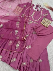 Vêtements Ethniques Georgette Lourde Haute Qualité Designer Robe Ensemble Anarkali Robe Dupatta ensemble solide motif pas cher - Product Image 5