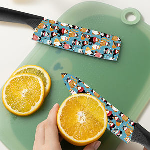 Nouveautés : Ensemble de couteaux de chef en céramique avec manches en plastique pour les fêtes barbecue - Lavable au lave-vaisselle - Ambidextre - Livraison rapide via Shopify - Product Image 5