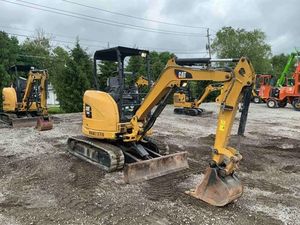 Excavadora Tractora CAT 303E CR Usada en Buen Estado con Alta Potencia y Mini Cargador Frontal JCB CASE - Product Image 2
