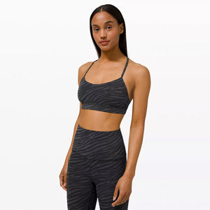 Ensemble de yoga pour femmes personnalisable en spandex/nylon extensible dans les quatre sens, ensemble de sport de fitness pour la salle de sport, course à pied, taille haute, séchage rapide - Product Image 2