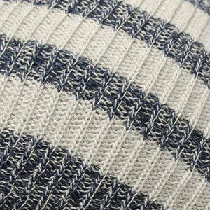 Bonnet d'hiver tendance à la vente chaude, style vintage de haute qualité, unisexe, 100% acrylique, vêtements d'extérieur polyvalents - Product Image 6