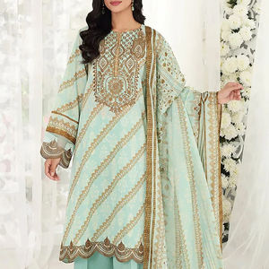 Traje de invierno de lino indio y paquistaní de lujo tradicional exclusivo para mujer, vestido de lino hecho en Pakistán para mujer - Product Image 2