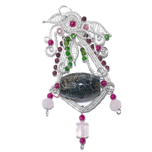 Nouveauté 2025 Pendentif b.Energy par beGems Vente en gros Pendentif en corail noir Lu Thong Grand pour femmes Bijoux élégants faits à la main - Product Image 4