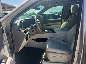 Usado 2022 Ca-dil-lac Es-cal-ade Sp-ort Pla-tinum - Product Image 3