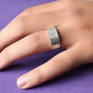 Bague à griffes en titane pour homme, tendance et romantique, avec incrustation d'argent 18 carats - Cadeau pour lui - Product Image 2