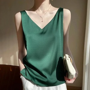 <b>Women</b> Sexy And Elegant Sleeveless High Neck Slim Fit <b>Vest</b> Nightclub Street Style New <b>White</b> Strap Casual Upper Outer Garment - Product Image 4