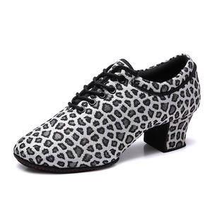 Zapatillas de Baile Modernas para Mujer, Tango/Flamenco Latino, Cómodas, con Suela de Gamuza de 5 cm, Talla 40 - Product Image 2