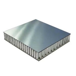 Materiale da costruzione ad alta resistenza isolato <span class=keywords><strong>in</strong></span> alluminio XPS <span class=keywords><strong>PVC</strong></span> PP schiuma nucleo FRP Sandwich a nido d'ape <span class=keywords><strong>pannelli</strong></span> per il corpo del camion - Product Image 1