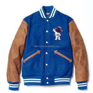 Chaqueta universitaria personalizada de lana para niños, ropa de calle de invierno, Mangas de cuero esmaltado, cuello levantado, con bordado de hombre espacial, para el invierno, para el 2017 - Product Image 1