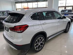 Exportation vers la Russie - BMW X1 d'occasion modèle 2022 SDrive20Li Fashion Edition 1.5T 140HP, peinture d'origine, livraison rapide à <span class=keywords><strong>vendre</strong></span> - Product Image 3