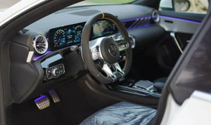 Nuevo Mercedes-Benz CLA AMG 45s V4 2024 Automático con Asientos de Cuero, Bluetooth, Navegación, Arranque Remoto y Llantas de Aleación - Product Image 5