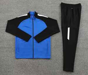 Ensemble de survêtement unisexe de haute qualité personnalisable avec logo personnalisé et design unique, ensemble de jogging - Product Image 1