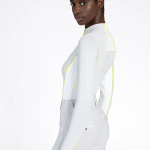 Camiseta de equitación atlética para mujer, ligera, que absorbe la humedad, transpirable, de tela elástica, top de equitación, comodidad de verano - Product Image 2