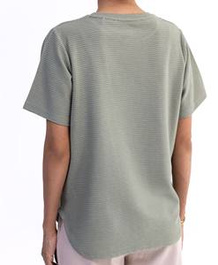 T-shirt athlétique de qualité supérieure idéal pour l'entraînement physique et les vêtements de sport Matériau doux et extensible Col rond à manches courtes - Product Image 2