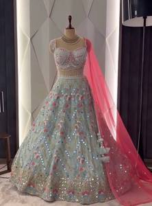 Lehenga choli ออกแบบโดยดีไซเนอร์แบบดั้งเดิมกับ dupatta ชุดเจ้าสาวที่สวยงามปัก lehenga choli สำหรับผู้หญิง - Product Image 5